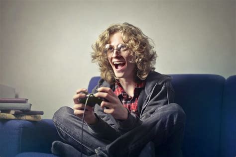 15 Fun Photography Games to Play Today .